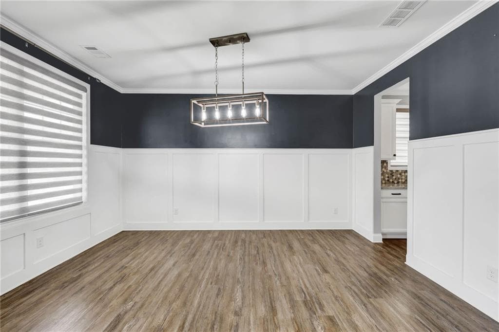 4 bedroom, 4 bathroom, 3,262 sq ft single family residence for sale at 1650 Albion Drive, Snellville, GA 30078 — photo 7