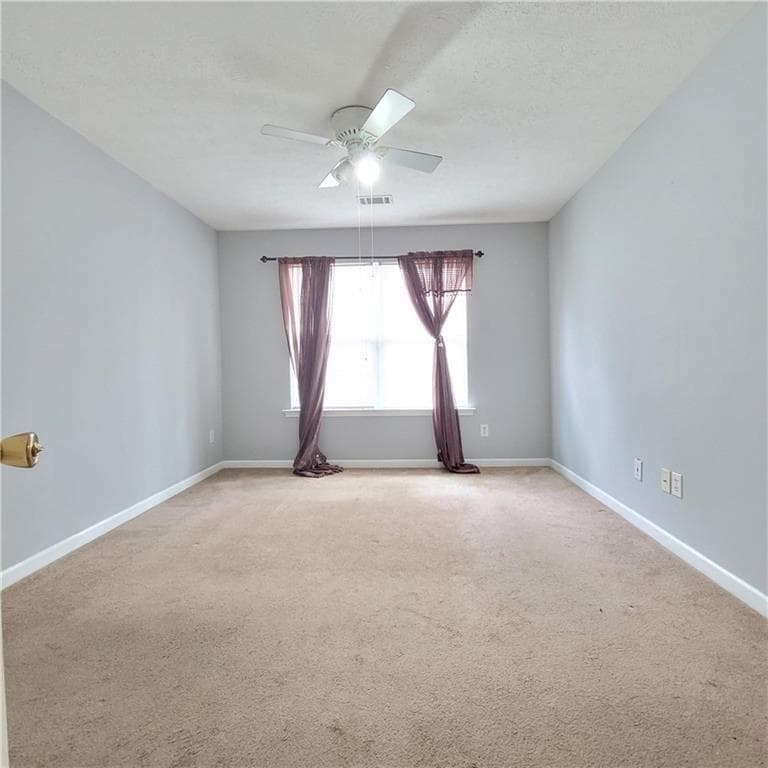 1 bedroom, 1 bathroom, 1,979 sq ft apartment for rent at 1794 Stephens Pond View, Loganville, GA 30052 for $1,250 a month — photo 9
