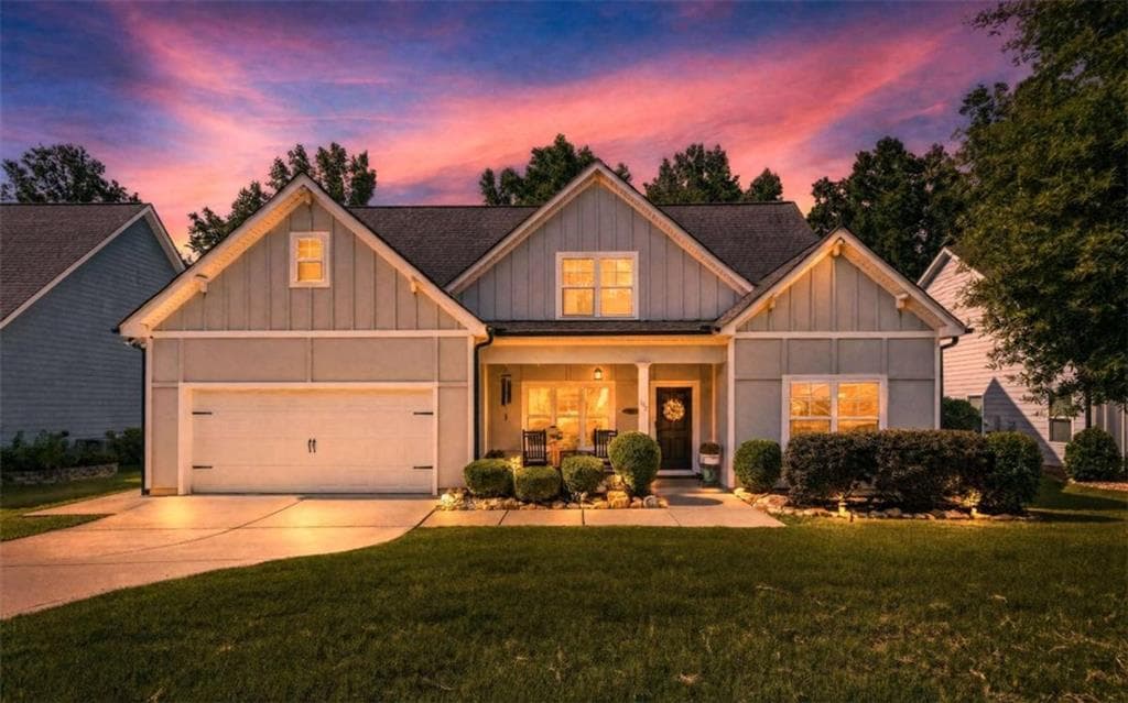 4 bedroom, 3 bathroom, 2,703 sq ft single family residence under contract at 195 Southridge, Senoia, GA 30276 — photo 2