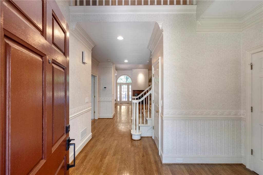 3 bedroom, 3 bathroom, 3,876 sq ft single family residence for sale at 451 Landover Drive, Decatur, GA 30030 — photo 4
