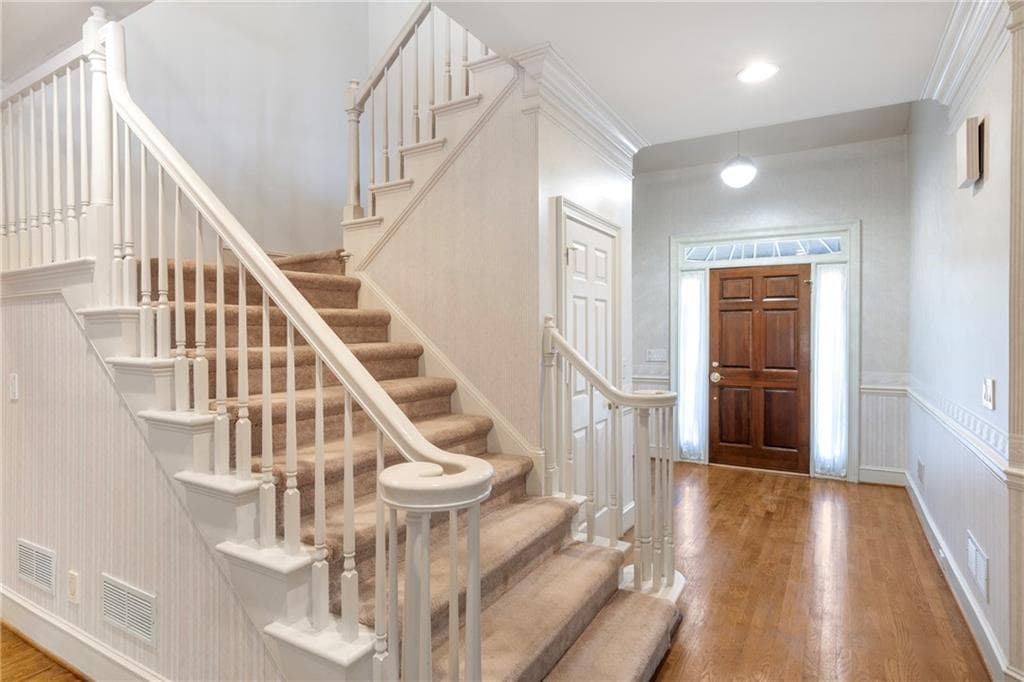 3 bedroom, 3 bathroom, 3,876 sq ft single family residence for sale at 451 Landover Drive, Decatur, GA 30030 — photo 5