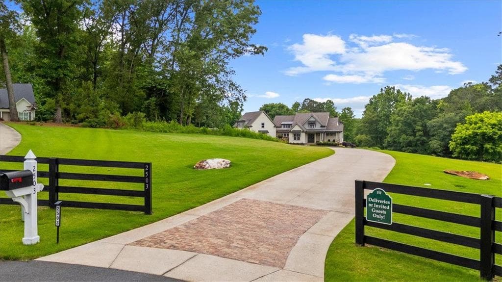 5 bedroom, 6 bathroom, 7,450 sq ft single family residence under contract at 2503 Sugar Pike Road, Canton, GA 30115 — photo 2