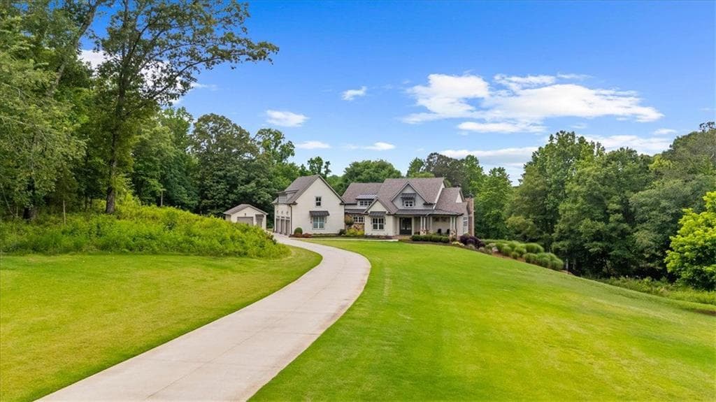 5 bedroom, 6 bathroom, 7,450 sq ft single family residence under contract at 2503 Sugar Pike Road, Canton, GA 30115 — photo 9
