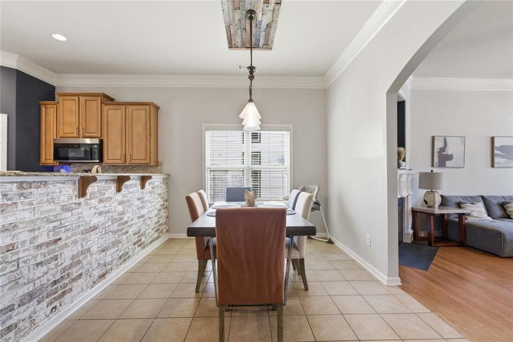 4 bedroom, 3 bathroom, 2,588 sq ft single family residence for sale at 636 Sunflower Drive, Canton, GA 30114 — photo 10