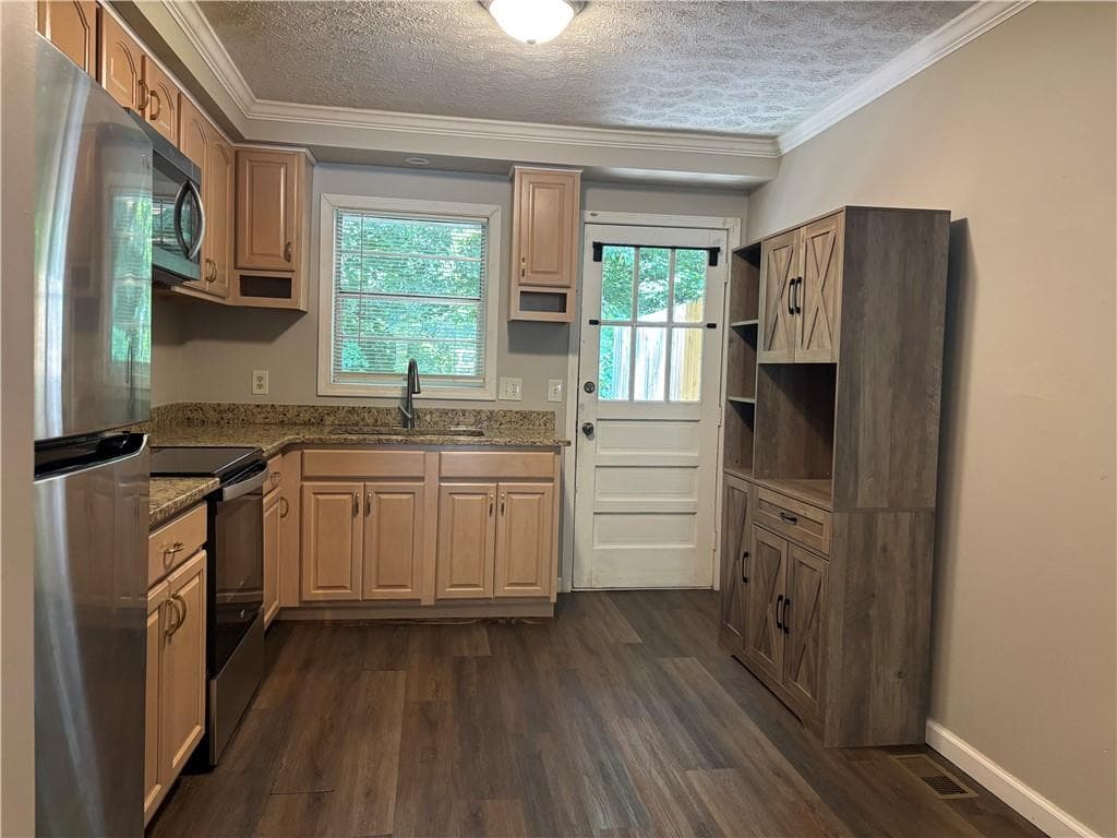 duplex for sale at 152 Fields Landing Drive, Canton, GA 30114 — photo 8
