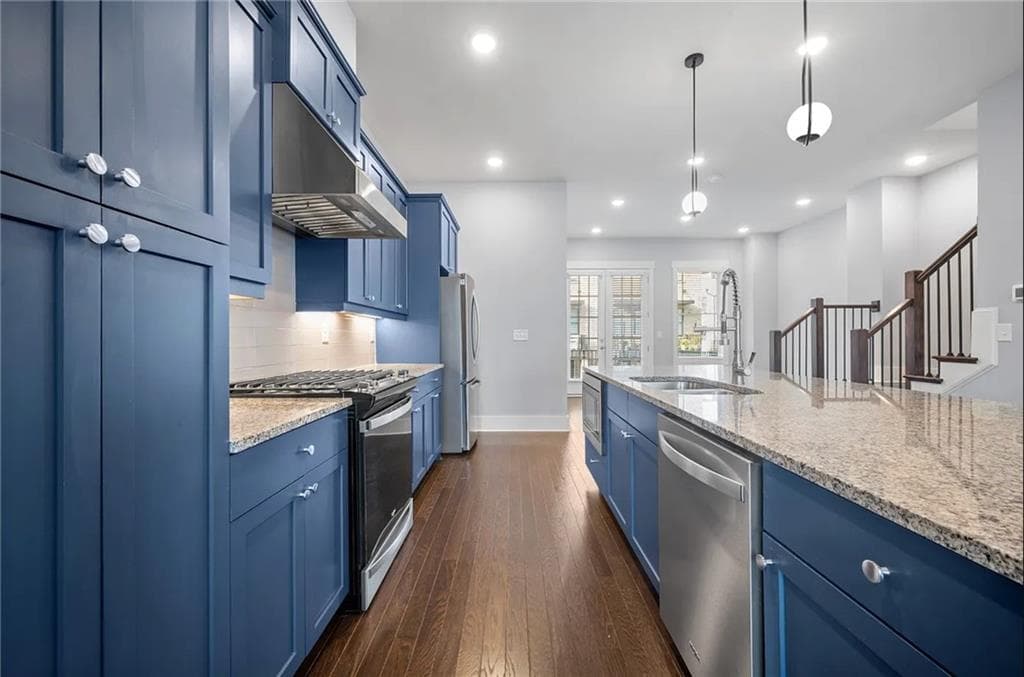 3 bedroom, 4 bathroom, 2,298 sq ft townhouse under contract at 1048 Claudette Colvin Court, Atlanta, GA 30318 — photo 5