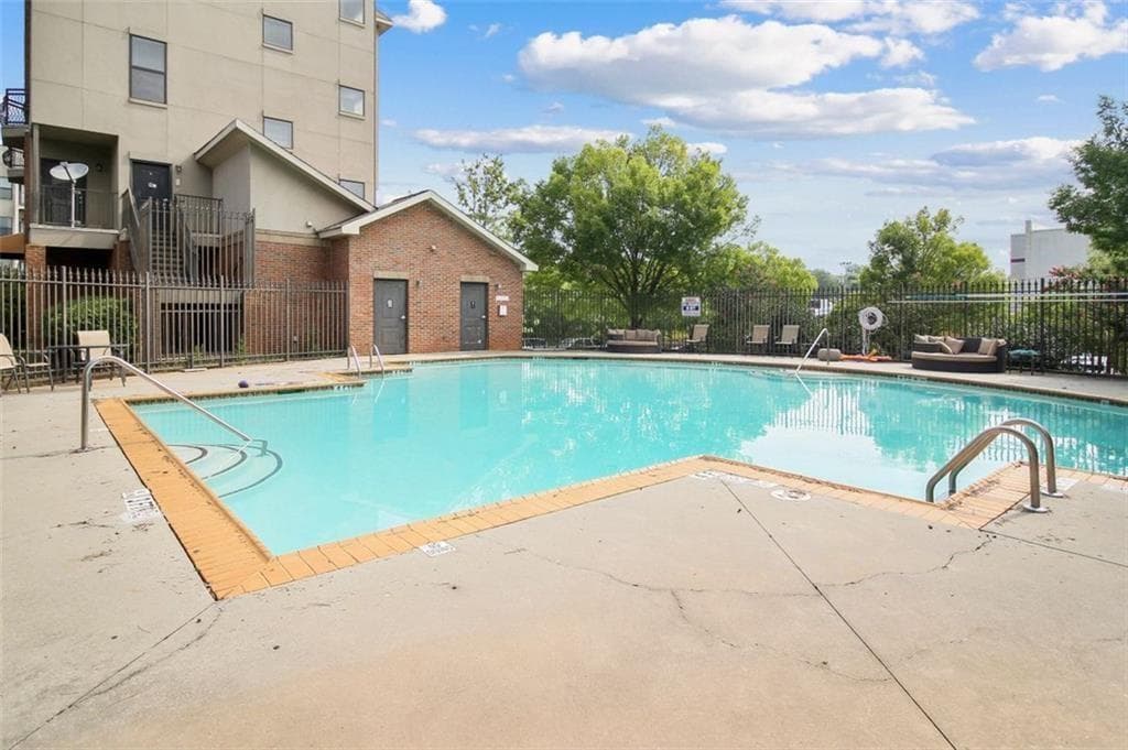 1 bedroom, 1 bathroom, 898 sq ft condominium for sale at 898 Oak Street 1211, Atlanta, GA 30310 — photo 6