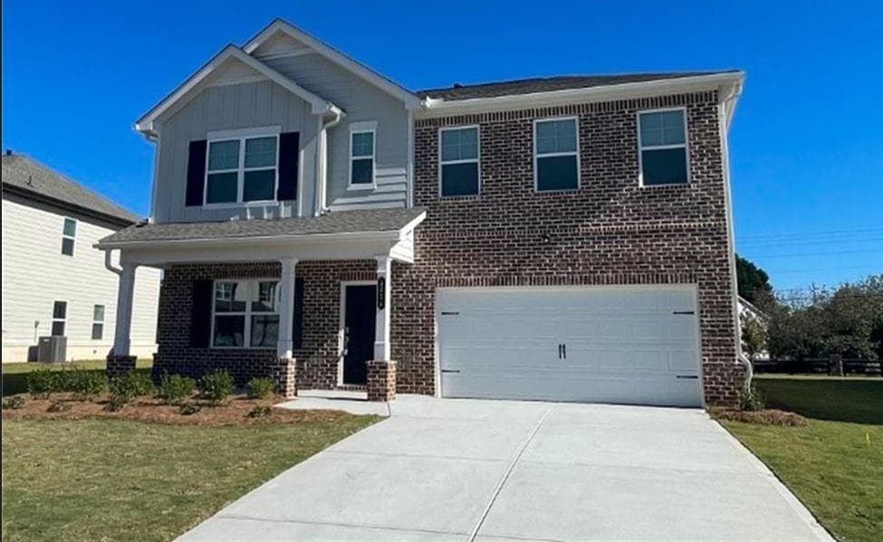 4 bedroom, 3 bathroom, 2,542 sq ft single family residence for rent at 3681 Cattle Field Crossing, Loganville, GA 30052 for $2,500 a month — photo 1 of 26