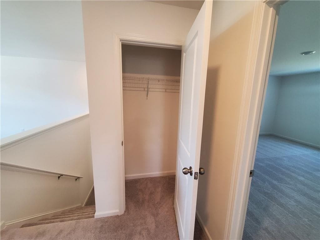 4 bedroom, 3 bathroom, 2,542 sq ft single family residence for rent at 3681 Cattle Field Crossing, Loganville, GA 30052 for $2,500 a month — photo 5
