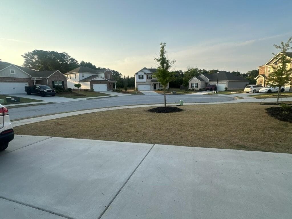 4 bedroom, 3 bathroom, 2,542 sq ft single family residence for rent at 3681 Cattle Field Crossing, Loganville, GA 30052 for $2,500 a month — photo 8