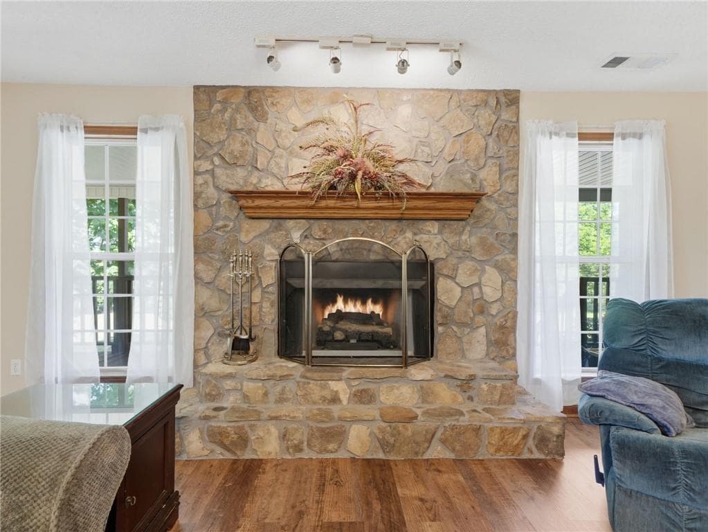 3 bedroom, 2 bathroom, 2,179 sq ft single family residence for sale at 10797 Hwy 53 W, Talking Rock, GA 30175 — photo 9