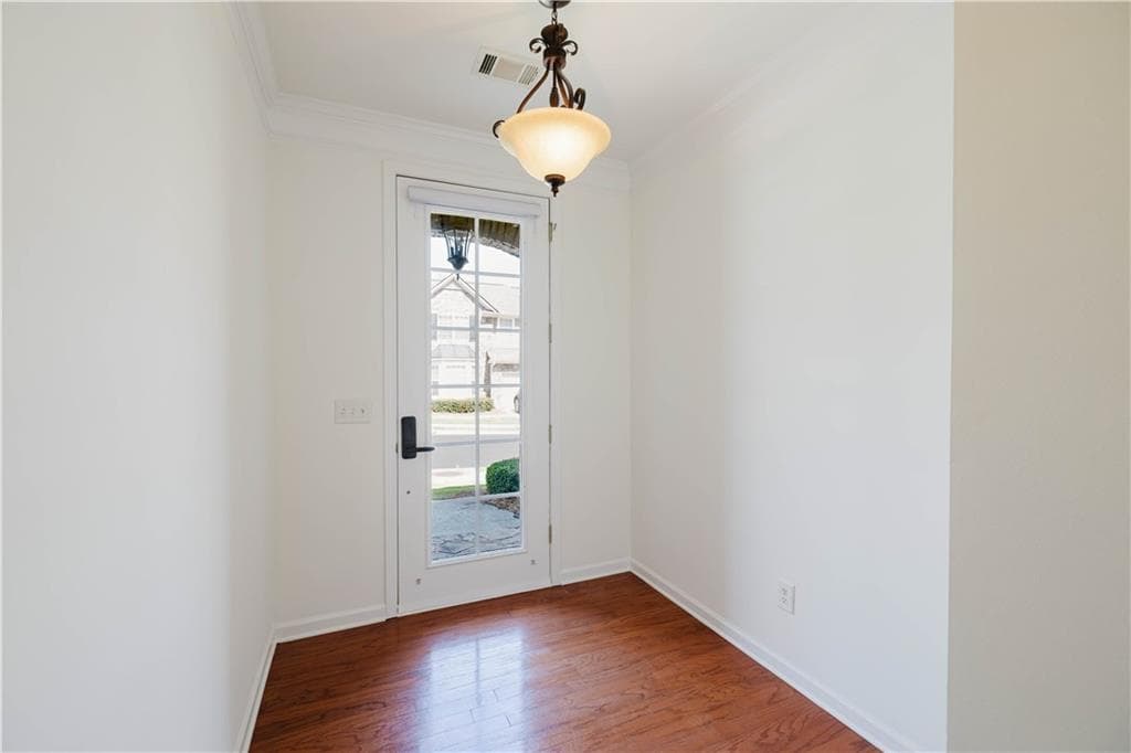 3 bedroom, 3 bathroom, 1,827 sq ft townhouse for sale at 2692 Sardis Chase Court, Buford, GA 30519 — photo 8
