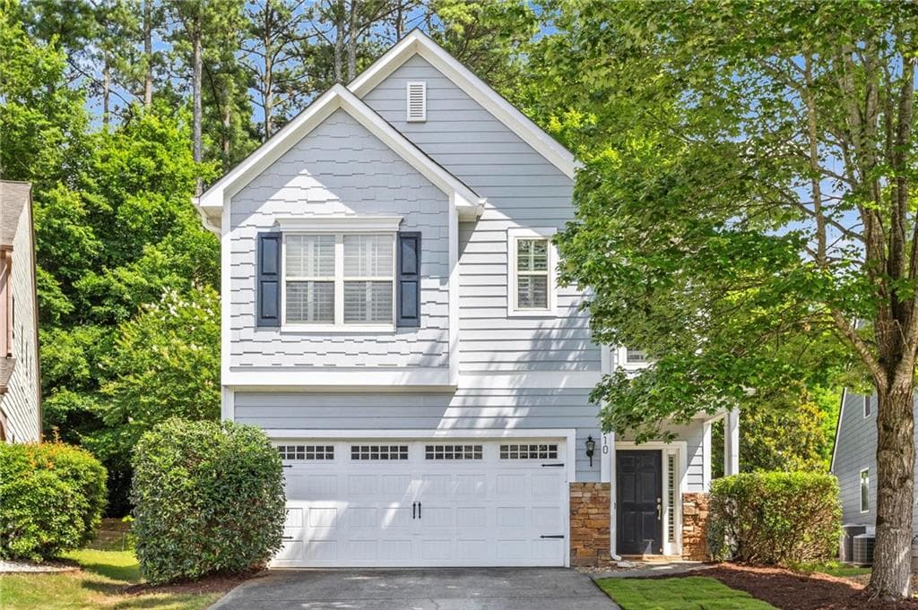 910 Silver Lake Drive, Acworth, GA 30102 — most recent listing photo