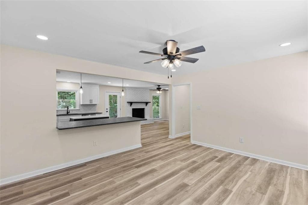 4 bedroom, 2 bathroom, 1,677 sq ft single family residence for sale at 150 Cherokee Court, Athens, GA 30606 — photo 6