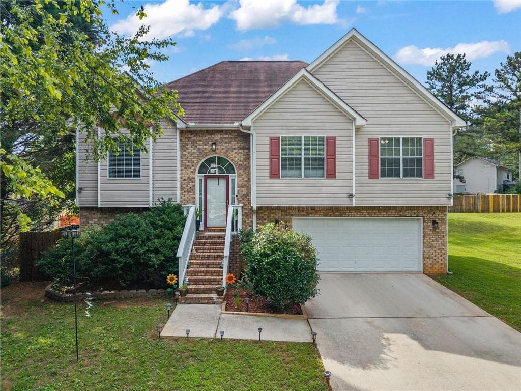 4 bedroom, 3 bathroom, 2,298 sq ft single family residence for sale at 242 Birch Circle, Riverdale, GA 30274