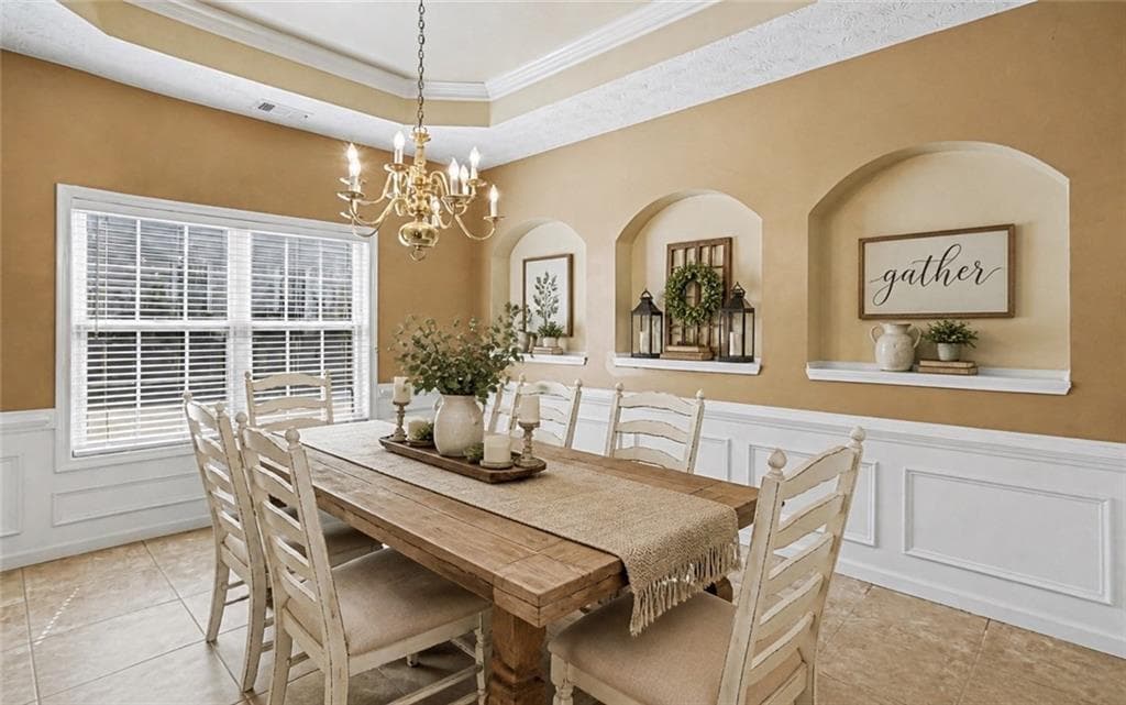 4 bedroom, 2 bathroom, 2,142 sq ft single family residence under contract at 8195 N Links Drive, Covington, GA 30014 — photo 6
