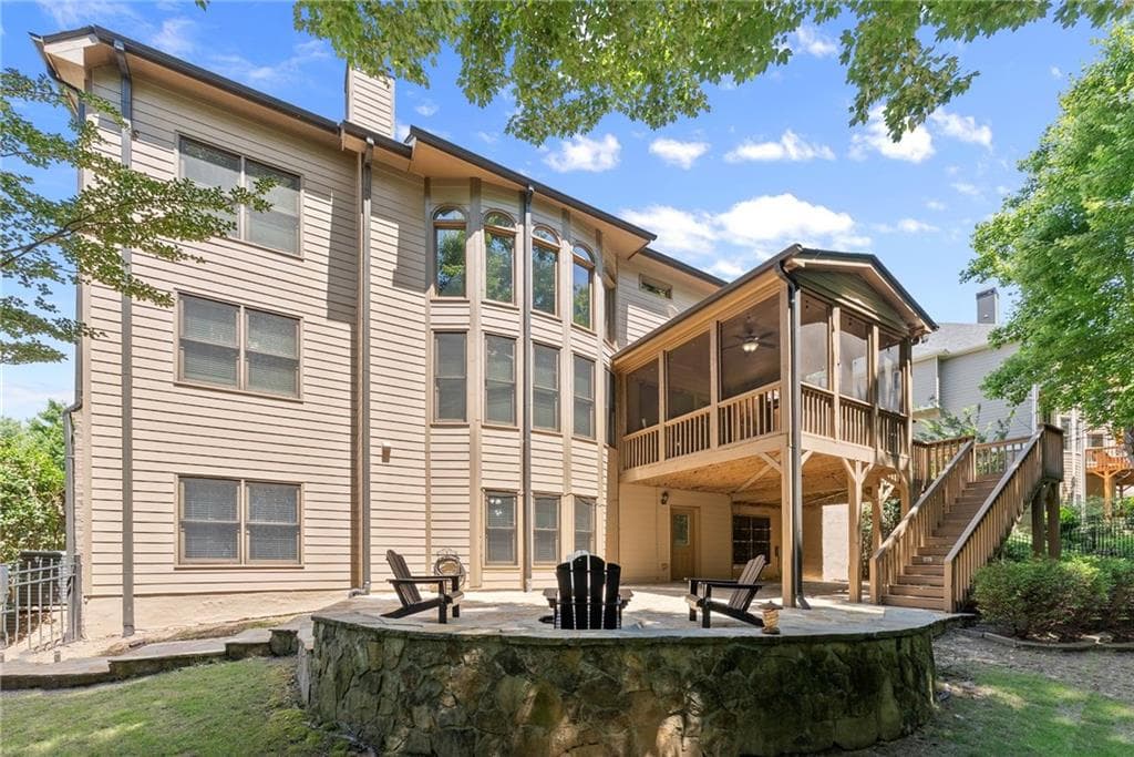 6 bedroom, 5 bathroom, 4,486 sq ft single family residence for sale at 7321 Lazy Hammock Way, Flowery Branch, GA 30542 — photo 2