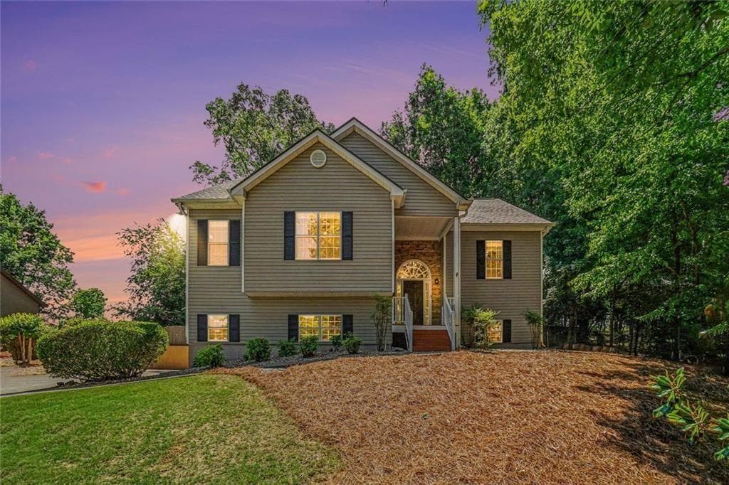 4 bedroom, 3 bathroom, 2,188 sq ft single family residence sold at 902 Cobblestone Trail, Canton, GA 30114