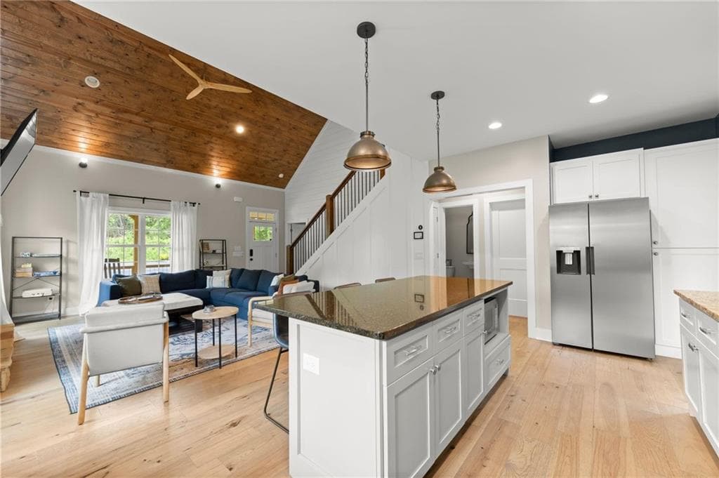 3 bedroom, 3 bathroom, 2,711 sq ft single family residence for sale at 1300 Preacher Campbell Road, Clarkesville, GA 30523 — photo 6