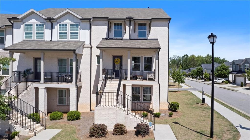 4 bedroom, 4 bathroom, 2,250 sq ft townhouse for sale at 3564 SHORE WOOD Avenue, Lawrenceville, GA 30044
