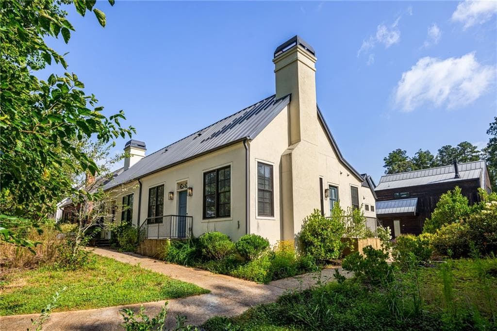 2 bedroom, 2 bathroom townhouse for rent at 377 Anders, Chattahoochee Hills, GA 30268 for $3,400 a month