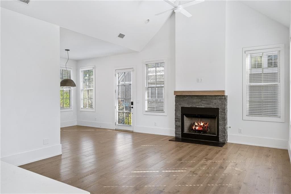 2 bedroom, 2 bathroom townhouse for rent at 377 Anders, Chattahoochee Hills, GA 30268 for $3,400 a month — photo 3