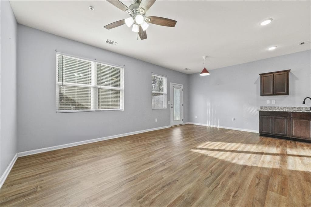 2 bedroom, 3 bathroom, 1,589 sq ft townhouse for sale at 2056 Wildflower Way, Conyers, GA 30012 — photo 5