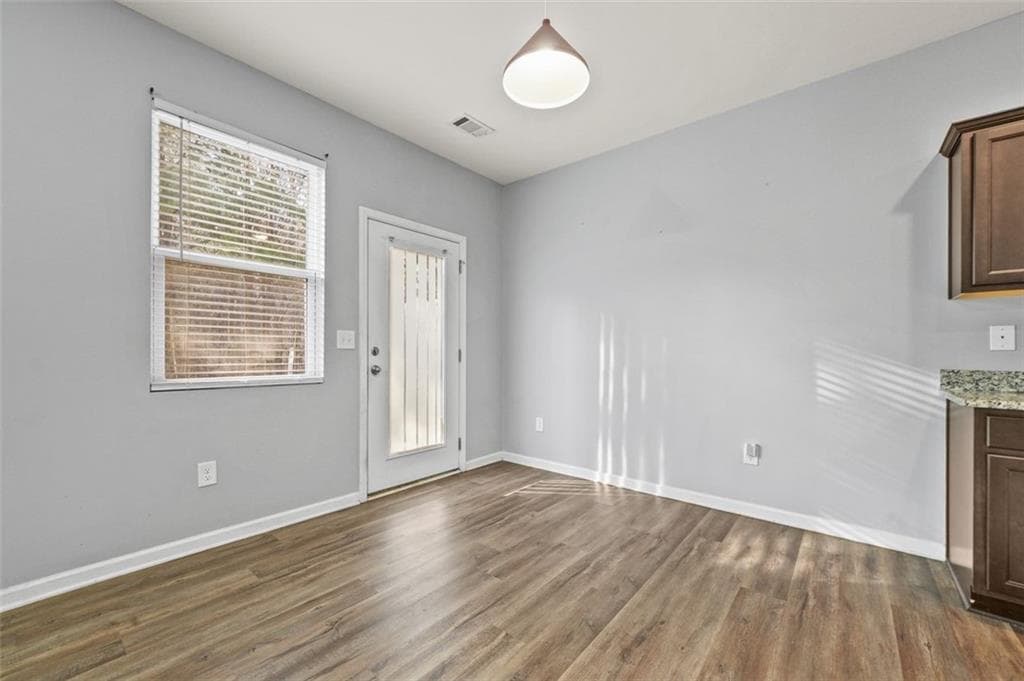2 bedroom, 3 bathroom, 1,589 sq ft townhouse for sale at 2056 Wildflower Way, Conyers, GA 30012 — photo 7