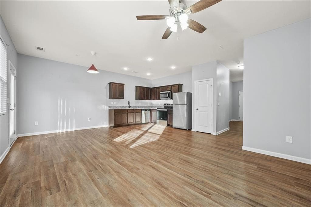 2 bedroom, 3 bathroom, 1,589 sq ft townhouse for sale at 2056 Wildflower Way, Conyers, GA 30012 — photo 10