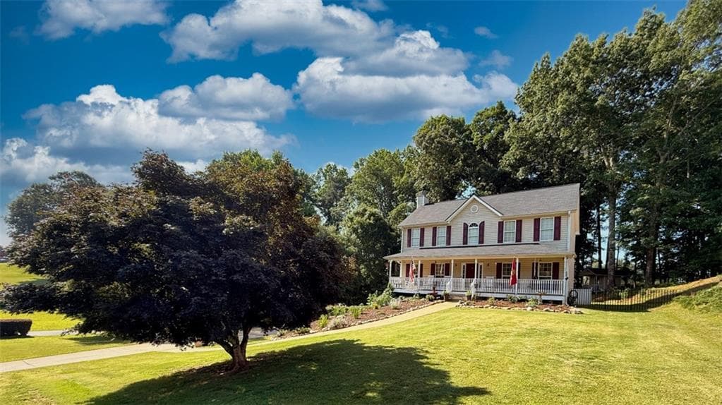 3 bedroom, 3 bathroom, 2,228 sq ft single family residence for sale at 1049 Fieldstone Drive, Canton, GA 30114 — photo 4