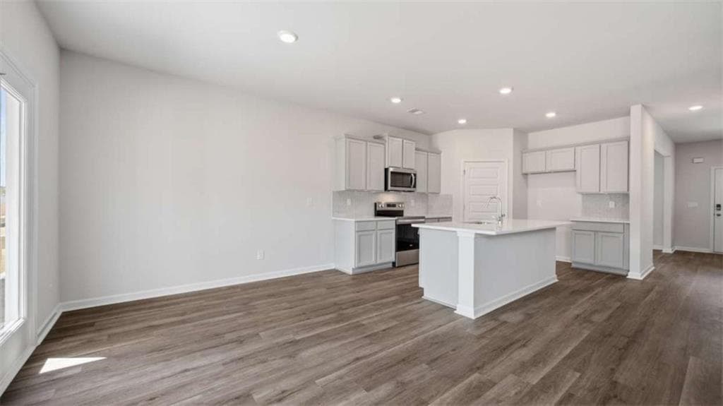 5 bedroom, 4 bathroom single family residence for sale at 227 Cattle Drive, Perry, GA 31069 — photo 8