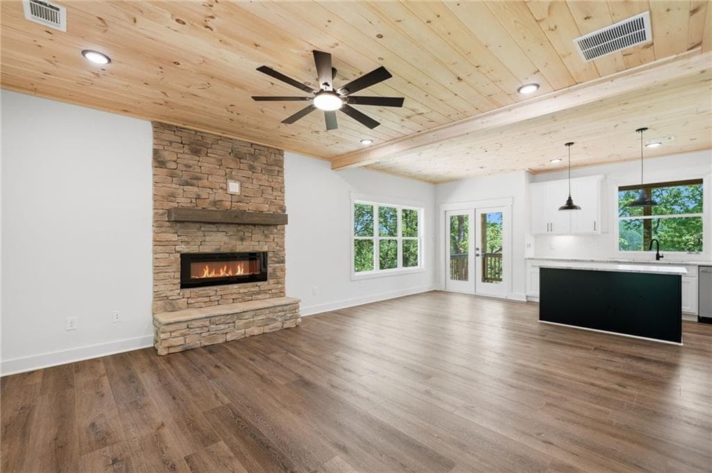 3 bedroom, 3 bathroom, 1,394 sq ft single family residence for sale at 1600 Dover Drive, Ranger, GA 30734 — photo 6