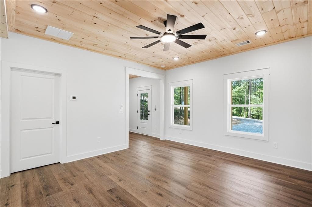 3 bedroom, 3 bathroom, 1,394 sq ft single family residence for sale at 1600 Dover Drive, Ranger, GA 30734 — photo 8
