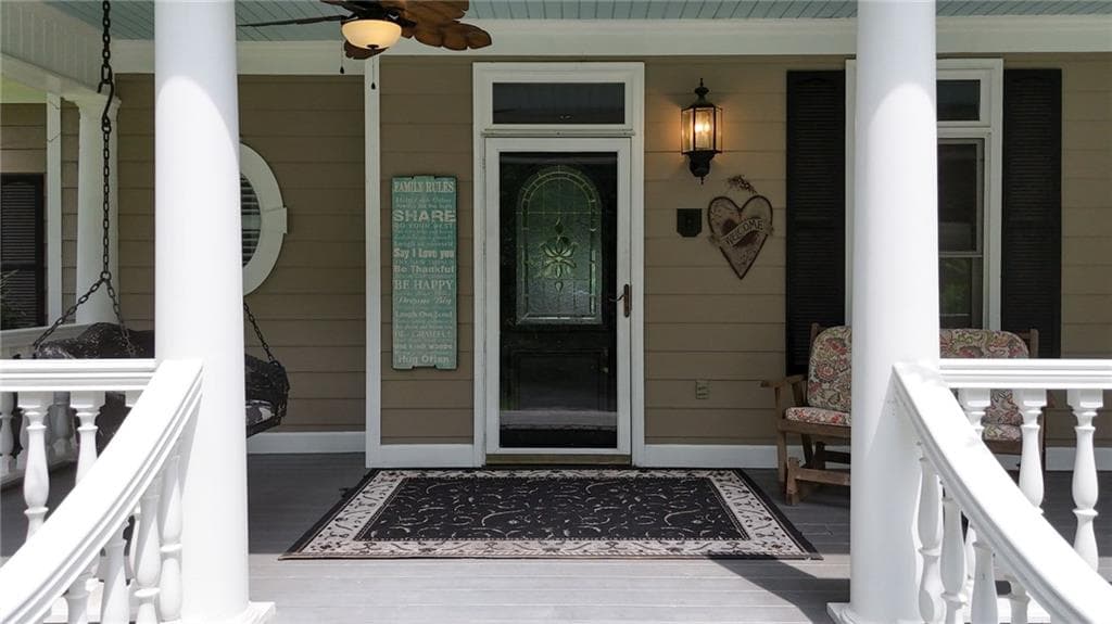3 bedroom, 5 bathroom, 4,725 sq ft single family residence for sale at 625 W LAKE Drive, Oxford, GA 30054 — photo 5