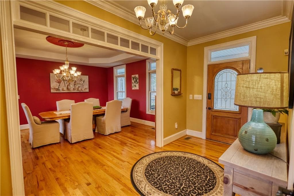 3 bedroom, 5 bathroom, 4,725 sq ft single family residence for sale at 625 W LAKE Drive, Oxford, GA 30054 — photo 9