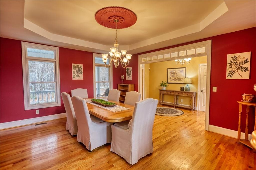 3 bedroom, 5 bathroom, 4,725 sq ft single family residence for sale at 625 W LAKE Drive, Oxford, GA 30054 — photo 10