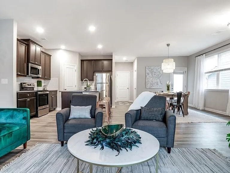 4 bedroom, 3 bathroom, 2,090 sq ft single family residence for sale at 1908 Stanton Road, East Point, GA 30344 — photo 8