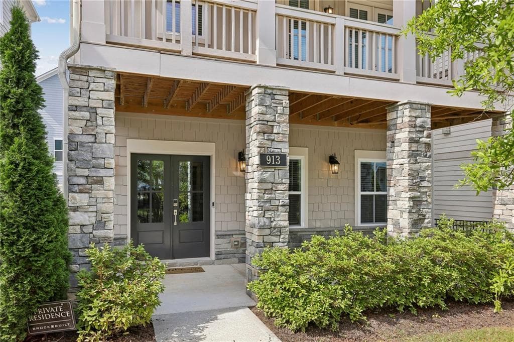 4 bedroom, 4 bathroom, 2,853 sq ft single family residence for sale at 913 King Street, Atlanta, GA 30318 — photo 4