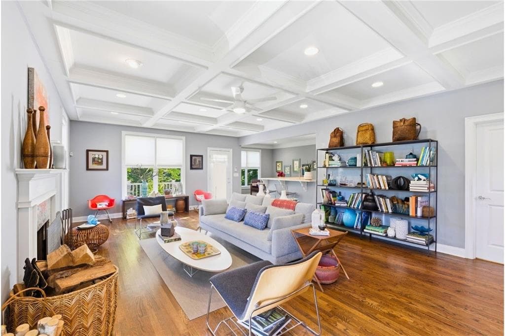 4 bedroom, 3 bathroom, 2,132 sq ft single family residence for sale at 1324 Cambridge Avenue, Atlanta, GA 30344 — photo 7