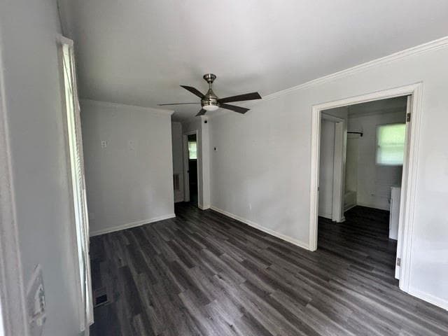 2 bedroom, 2 bathroom, 1,584 sq ft single family residence for sale at 5552 Lakeside Drive, Union City, GA 30291 — photo 3
