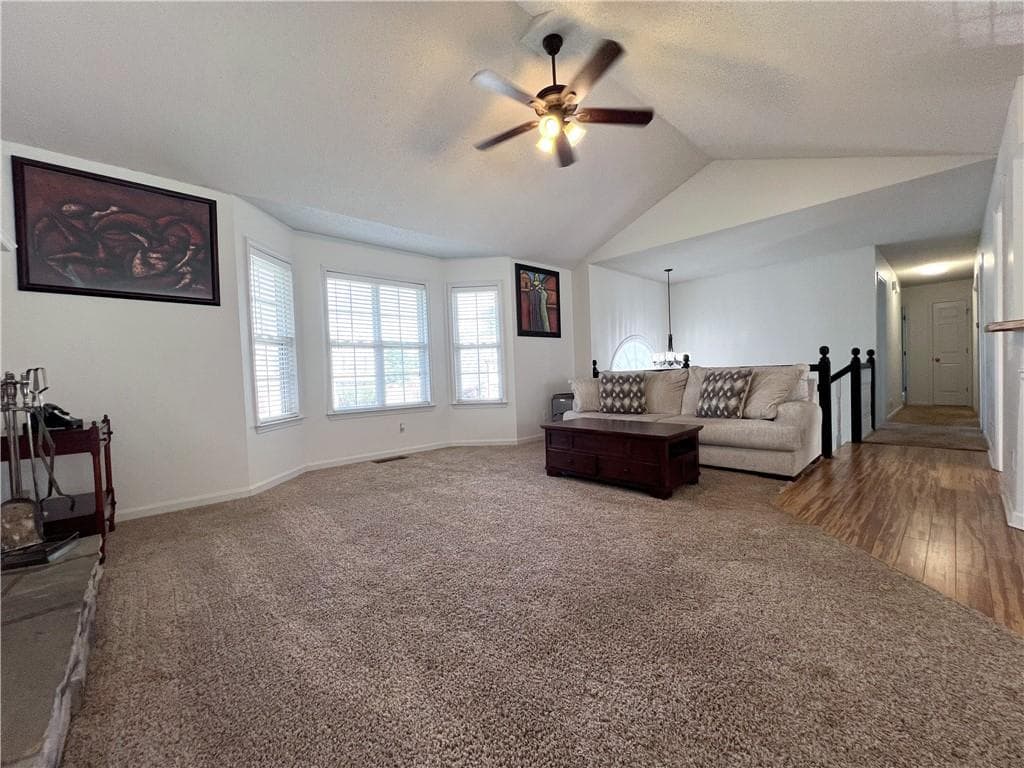 4 bedroom, 3 bathroom, 2,208 sq ft single family residence under contract at 35 Meadowbridge Drive, Cartersville, GA 30120 — photo 8