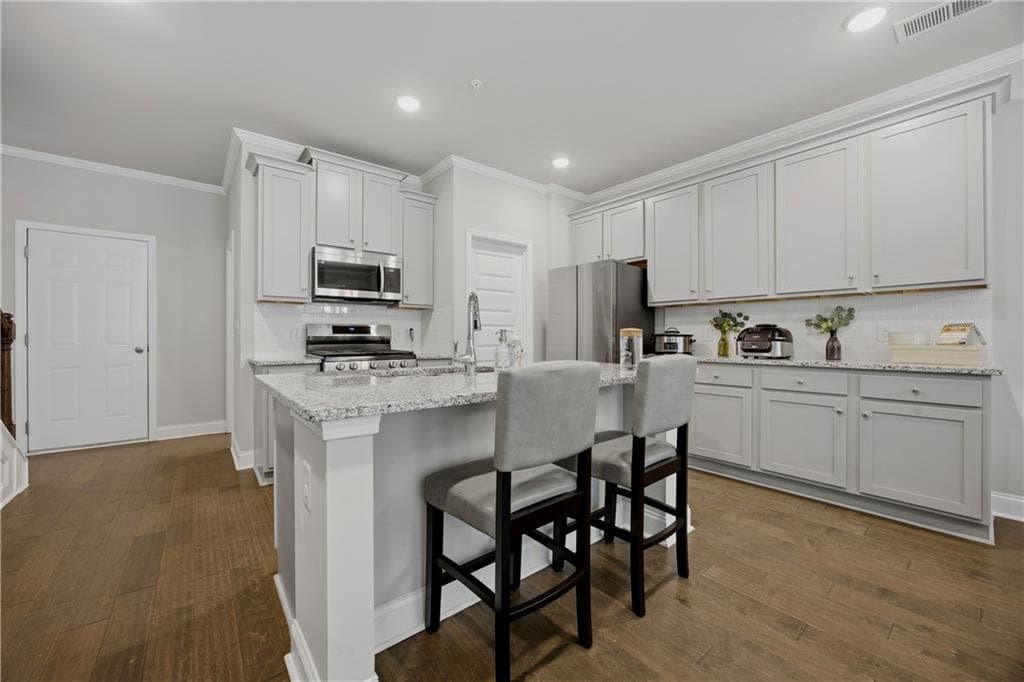 3 bedroom, 3 bathroom, 1,853 sq ft townhouse for sale at 219 Yellowwood Way, Woodstock, GA 30188 — photo 5