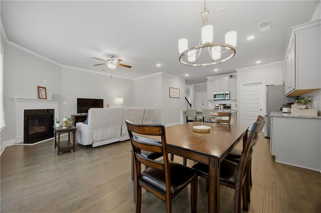 3 bedroom, 3 bathroom, 1,853 sq ft townhouse for sale at 219 Yellowwood Way, Woodstock, GA 30188 — photo 10