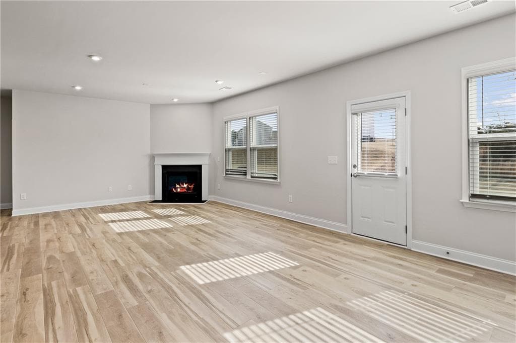 5 bedroom, 3 bathroom, 2,956 sq ft single family residence under contract at 248 Delilah Street, Mcdonough, GA 30252 — photo 5