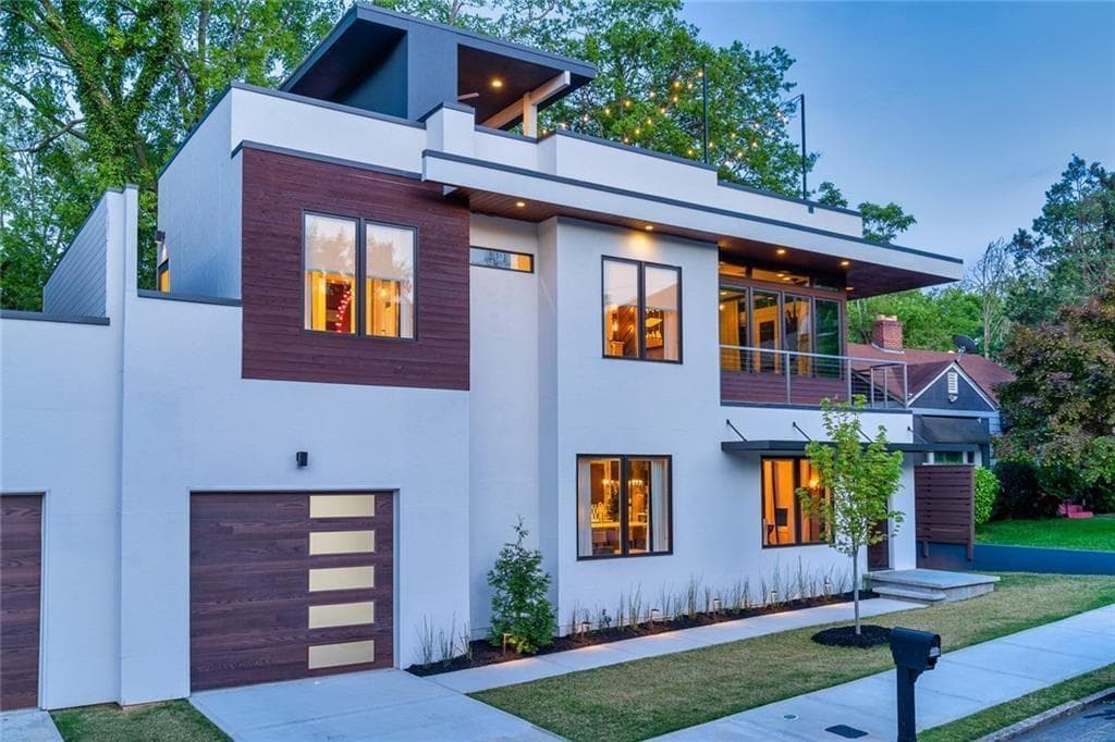 3 bedroom, 3 bathroom townhouse sold at 669 East Avenue B, Atlanta, GA 30312