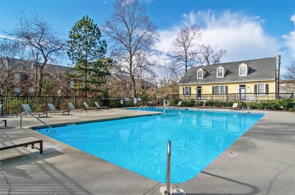 2 bedroom, 1 bathroom, 909 sq ft apartment for rent at 3108 Briarcliff Road 3140H, Atlanta, GA 30329 for $1,252 a month — photo 10
