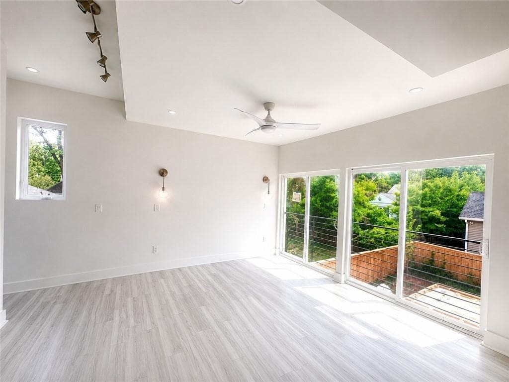 4 bedroom, 5 bathroom, 3,700 sq ft single family residence for sale at 1180 Holly Street, Atlanta, GA 30318 — photo 10