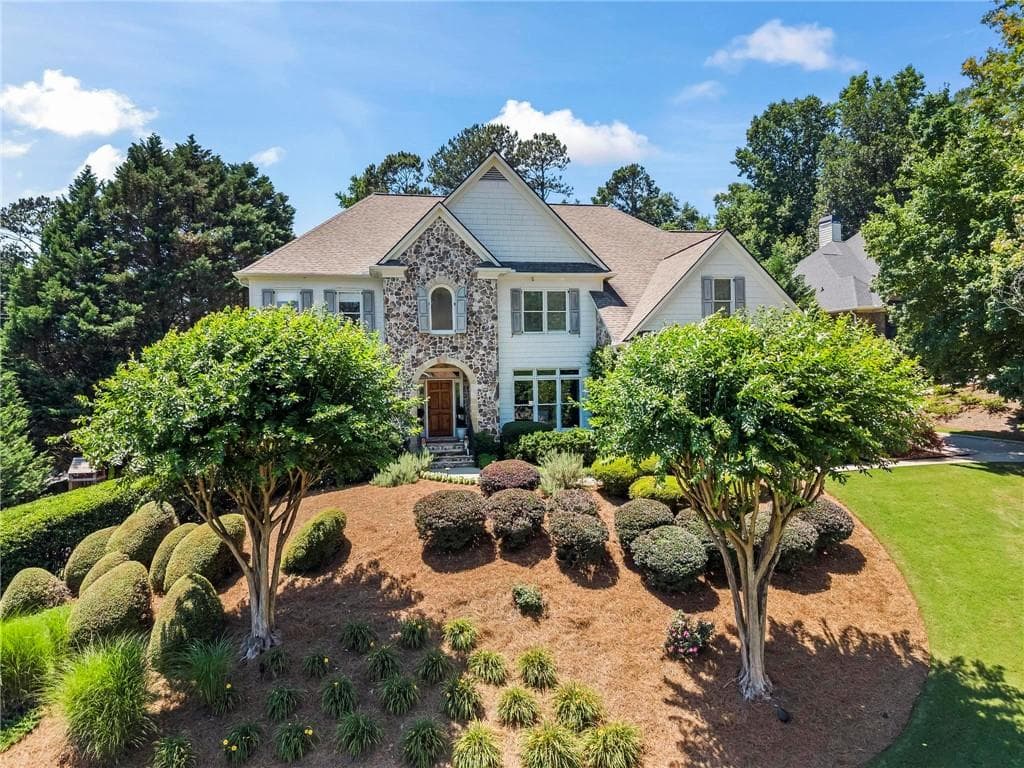 6 bedroom, 6 bathroom, 5,487 sq ft single family residence sold at 4370 Bowen Ridge Court, Smyrna, GA 30082
