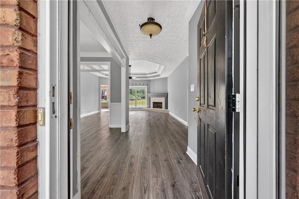 4 bedroom, 3 bathroom, 2,300 sq ft single family residence for sale at 3057 Biltmore Woods Drive, Buford, GA 30519 — photo 2