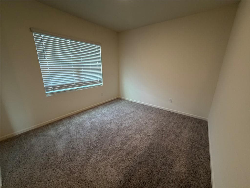 4 bedroom, 3 bathroom single family residence for rent at 303 Hyde Park, Winder, GA 30680 for $1,995 a month — photo 2